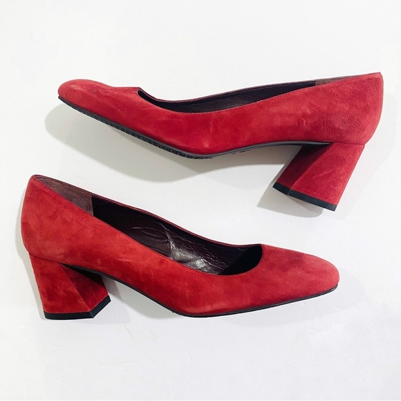 Stuart Weitzman suede red heels - Picture 1 of 7
